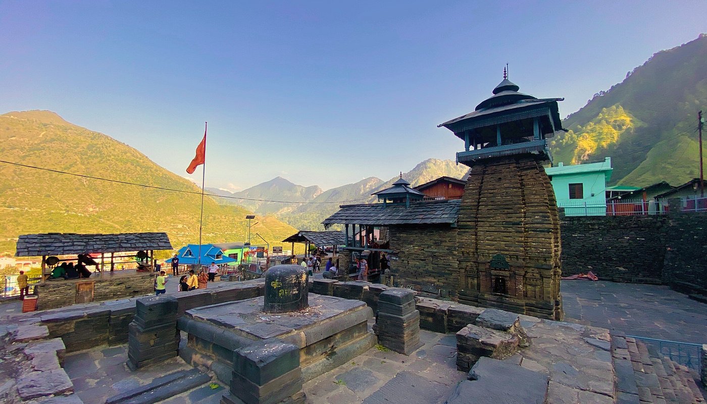 Lakhamandal Temple